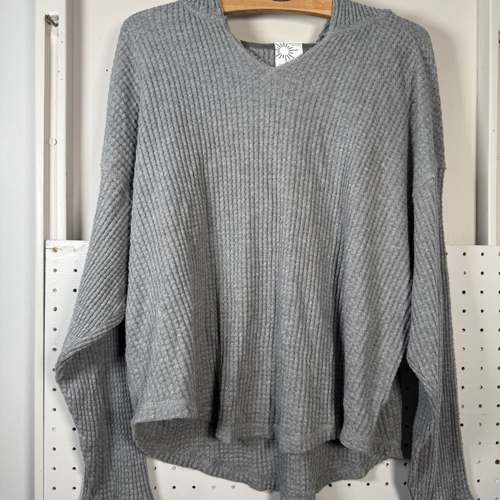 OFFLINE by Aerie Sweater Womens M Gray Waffle Knit Hooded Hi-Low Hem Thumbholes - Picture 2 of 13